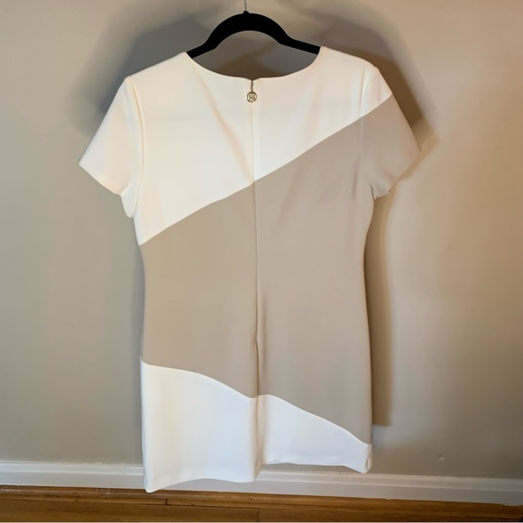 EUC Tommy Hilfiger Short Sleeve White and Cream Colorblock Dress Size 10 - Picture 5 of 10